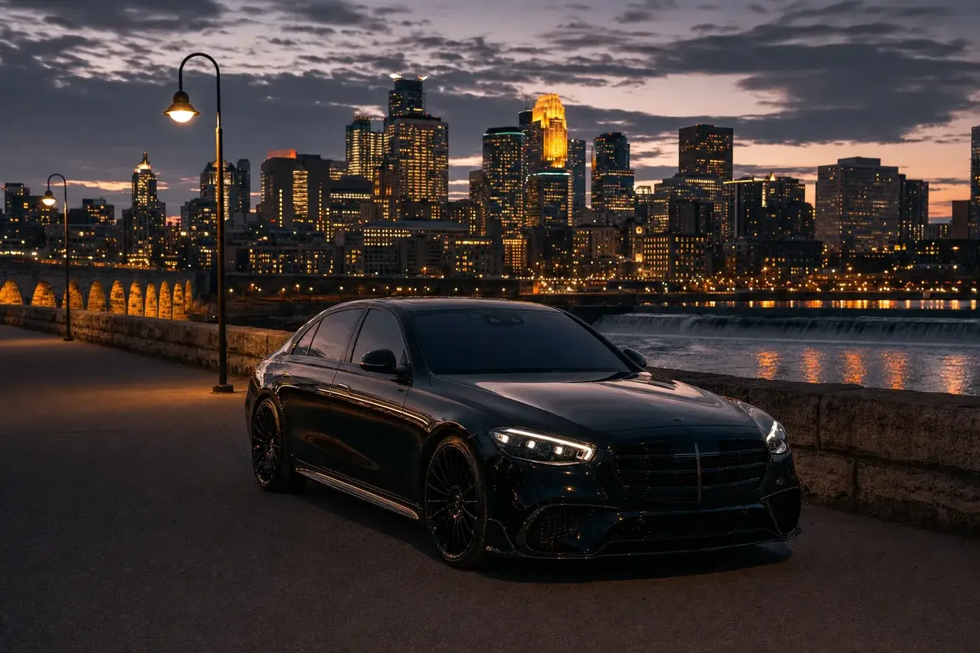 Luxury car service in Minneapolis